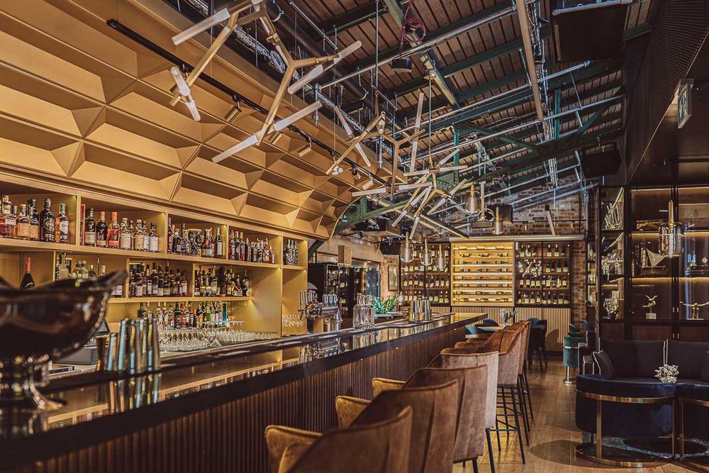 STALOWE NAWIESIE BARU / BACK BAR /  regał i zabudowa baru —  HoReCa