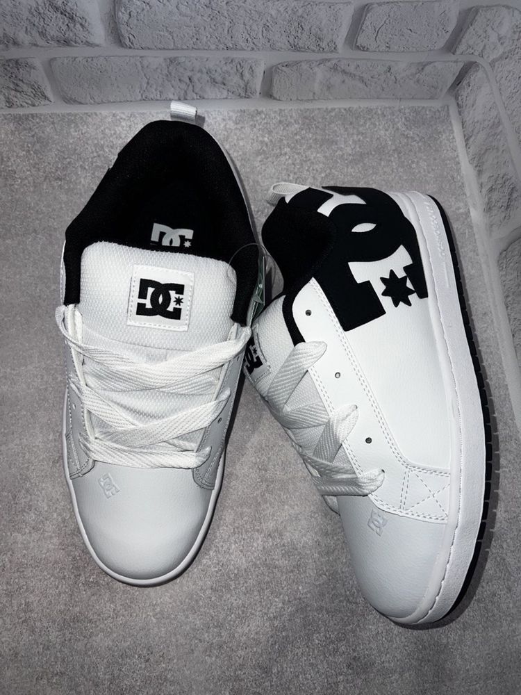 Косівки DC shoes 38, 38.5 Court Graffik кроссовки білі