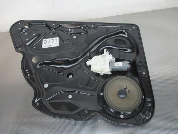 Elevador vidros trás esquerdo VOLKSWAGEN Passat (3C2)