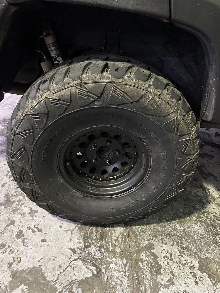 Pneus khumo 35 12,5 r15