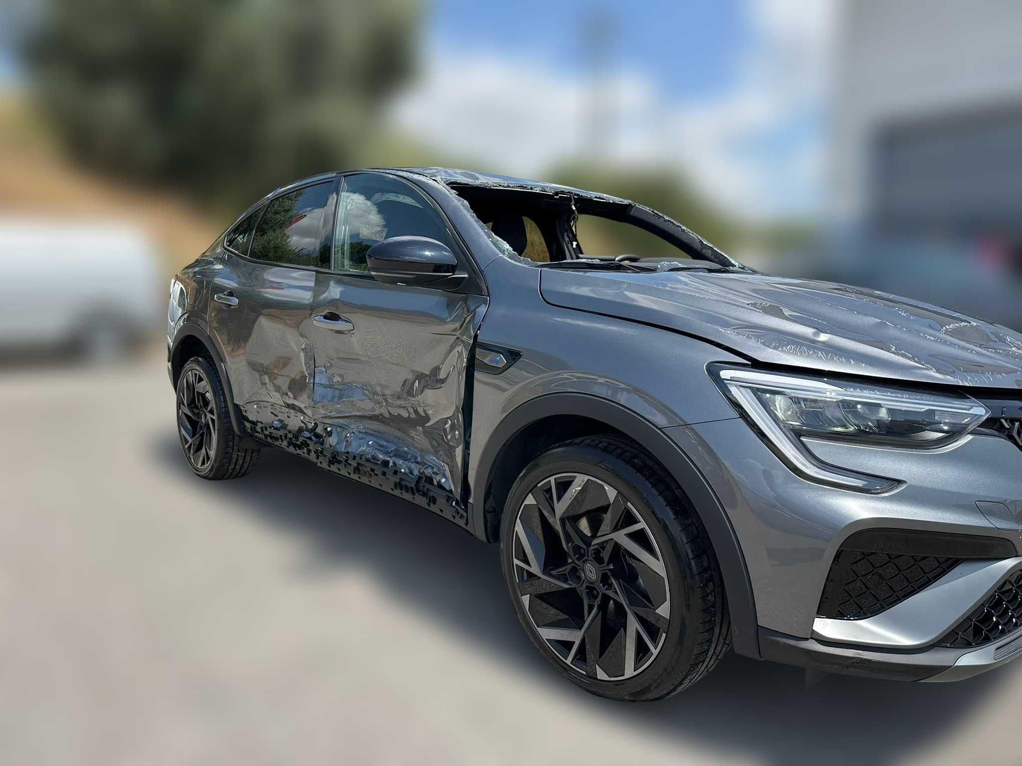 Renault Arkana I 1.3 TCe Esprit ALPINE 160cv de 2024 Salvado