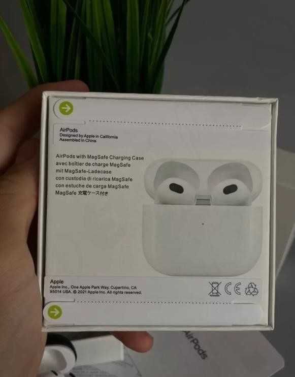 Навушники airpods 3 Повний 1в1 Динамік і мікрофон працють на відмінно!