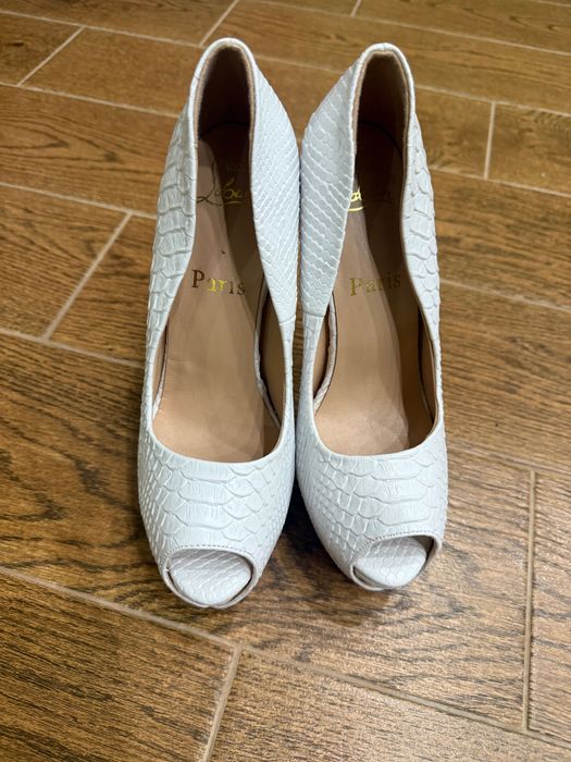 Лабутены туфли 39 размера