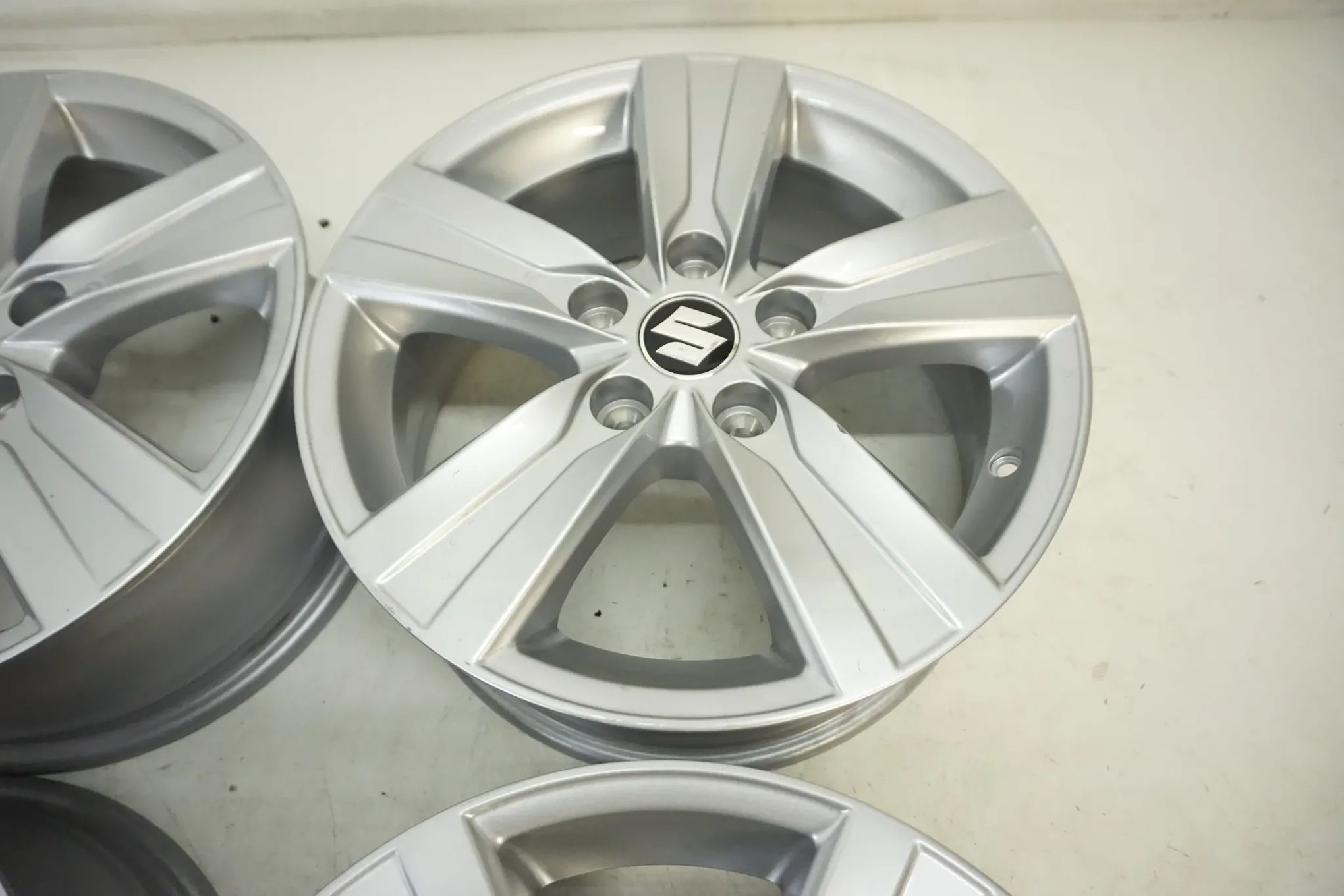FELGI 16 SUZUKI SX4  S CROSS C CROSS SWIFT KIZASHI VITARA GRAND VITARA  SZ 4 S CROSS