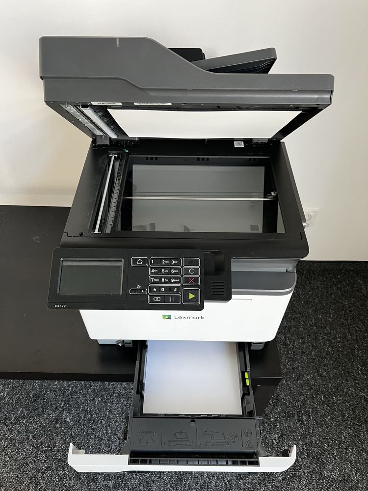 Lexmark Cx522Ade - praktycznie nowa/sprawna - wydrukowala 8000 stron