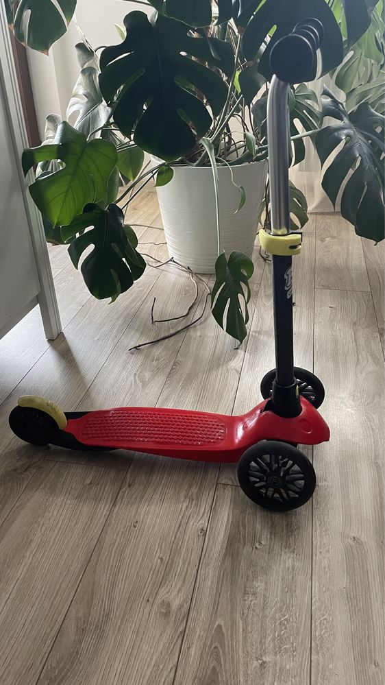 Hulajnoga trzykołowa Oxelo B1 500 Decathlon