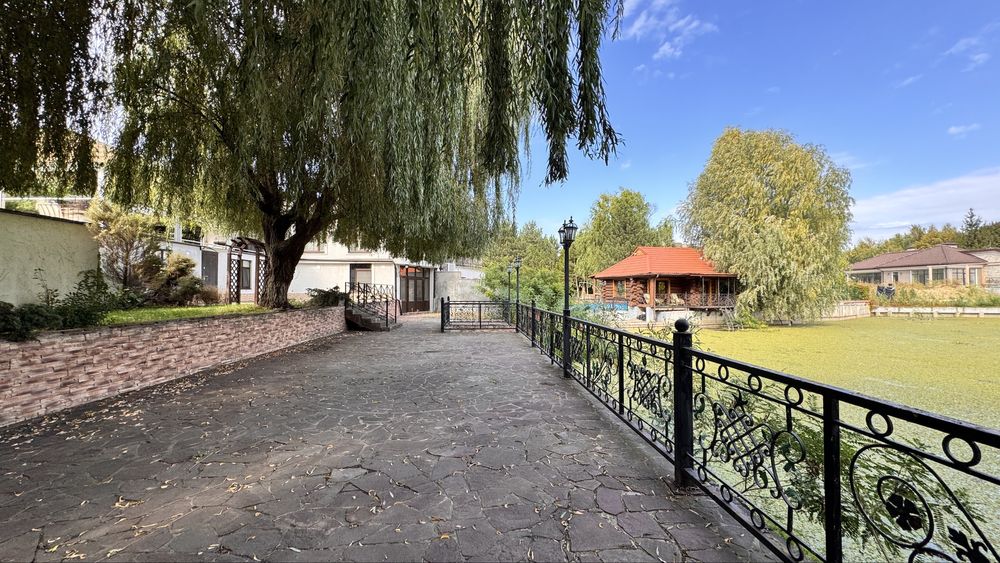 Будинок на першій лінії смт. Козин | Вихід на водойму Київ Конча Заспа