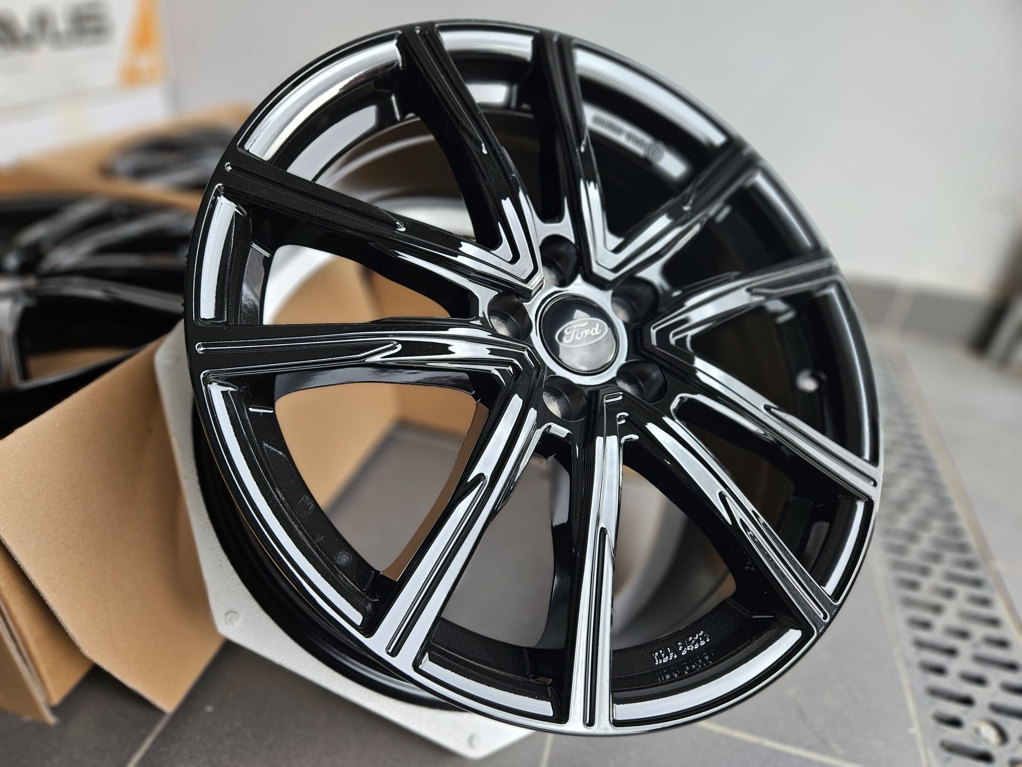 Ford 18 " Nowe 5x108 Kuga Puma Mondeo S-Max EDGE Escape Focus Mach-E