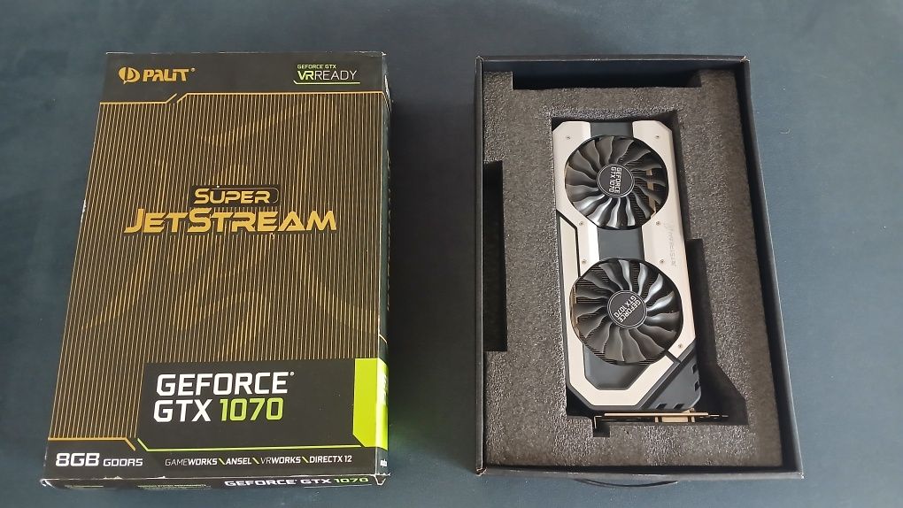 i7 7700--i3 10100 Ram DDR4 16Gb 3200Mhz GtX1070 8Gb RayTracing  SSD 1T