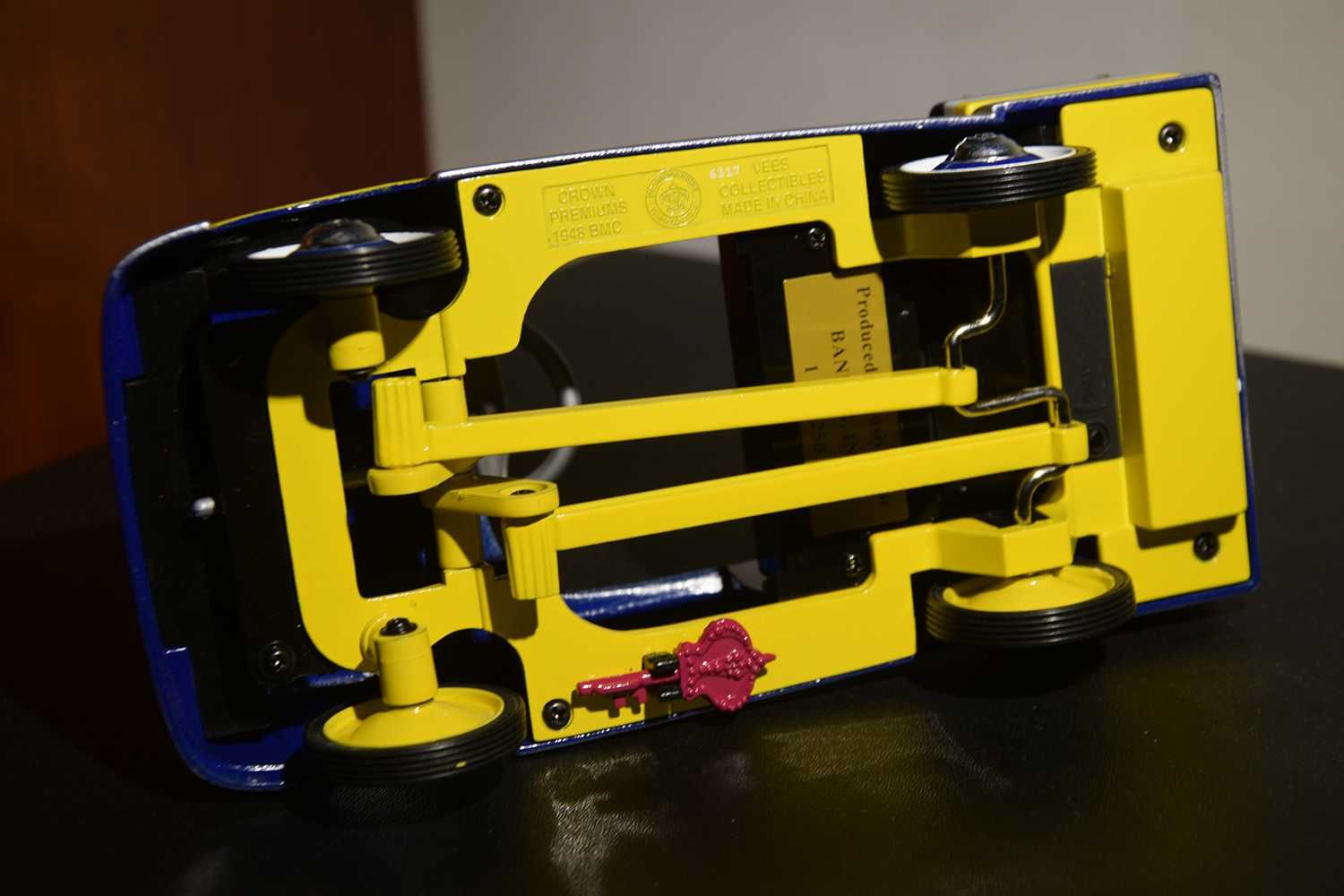 Carro a Pedais miniatura