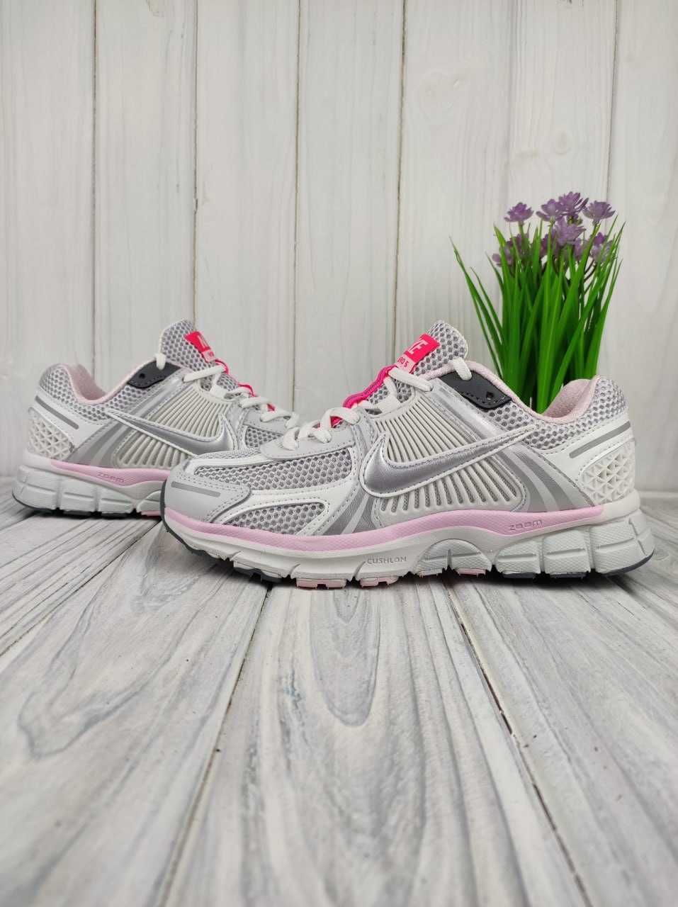 Жіночі кросівки Nike Air Zoom Vomero 5 білий з сірим рожевим  9239 ТОП