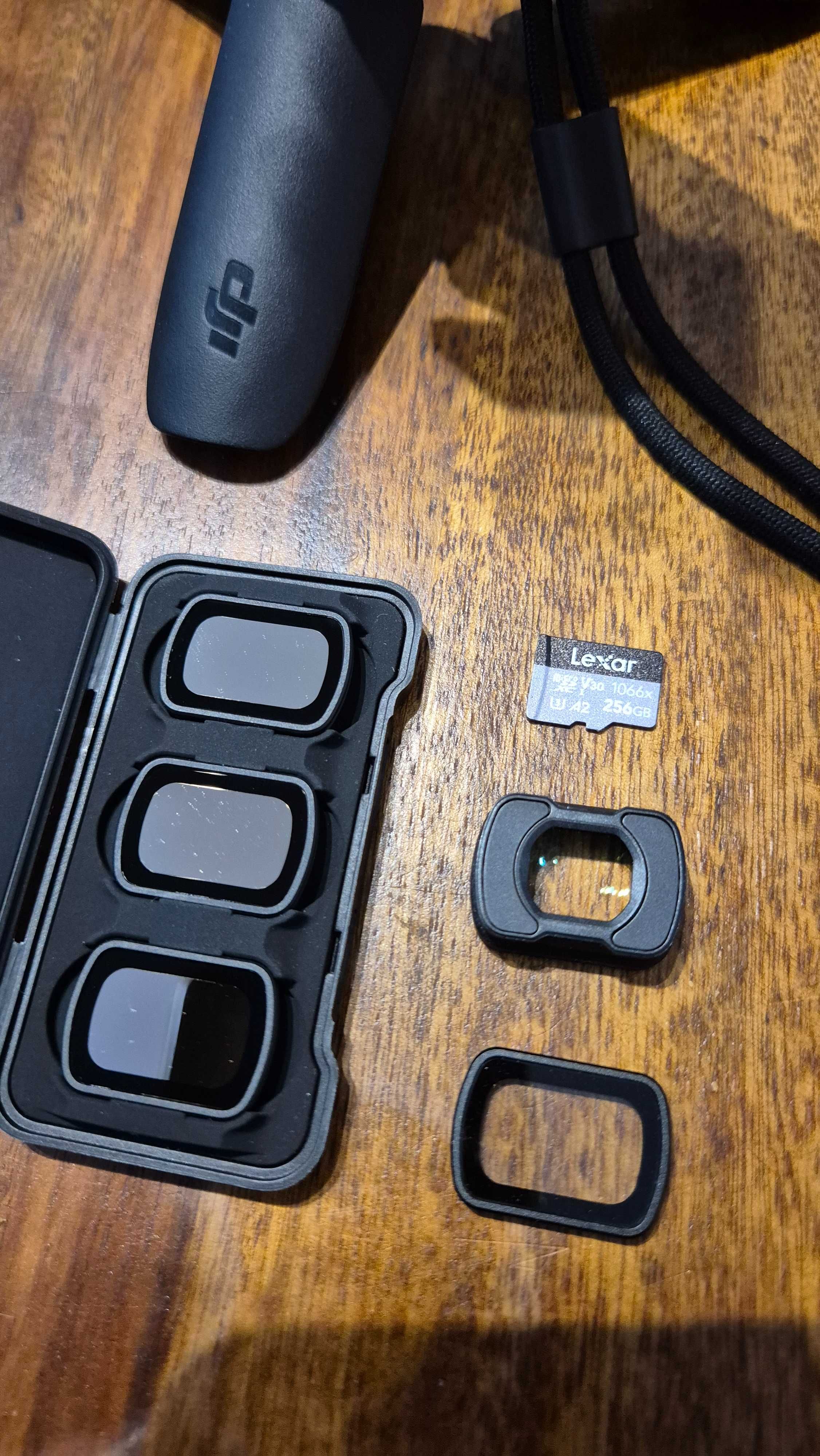 Kamera DJI OSMO Pocket 3 Creator Combo +  DJI Care Refresh 2026