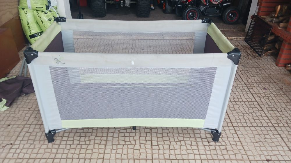 Cama bebé portátil
