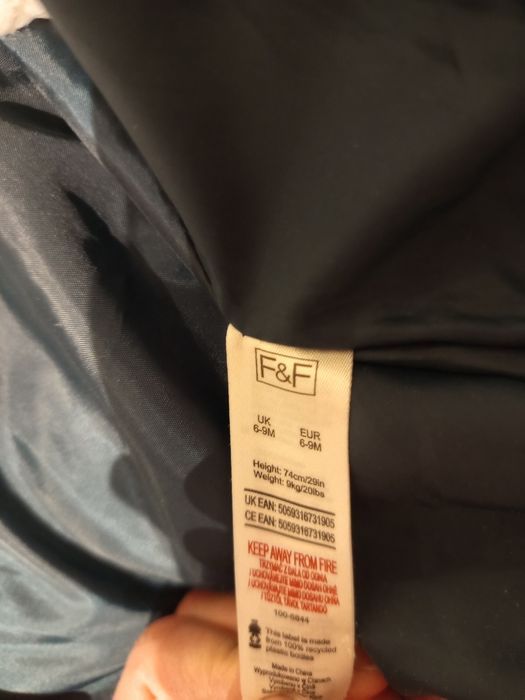 Kombinezon niemowlęncy