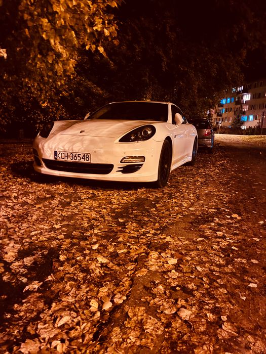 Porsche Panamera do wynajęcia – idealne auto na Twój wyjątkowy dzień!