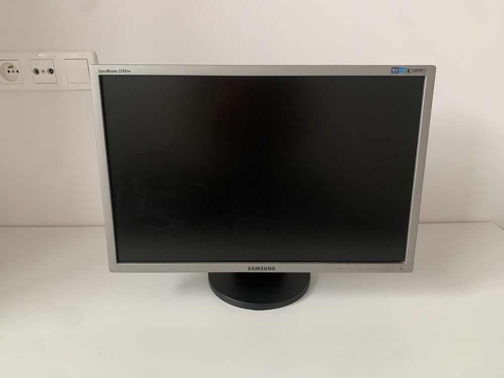 Monitor Samsung 22”