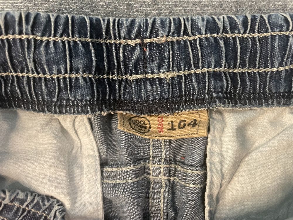 Krótkie spodnie jeans cargo rozmiar 164cm