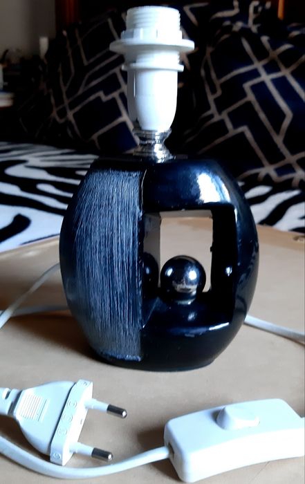 Candeeiro de mesa em cerâmica