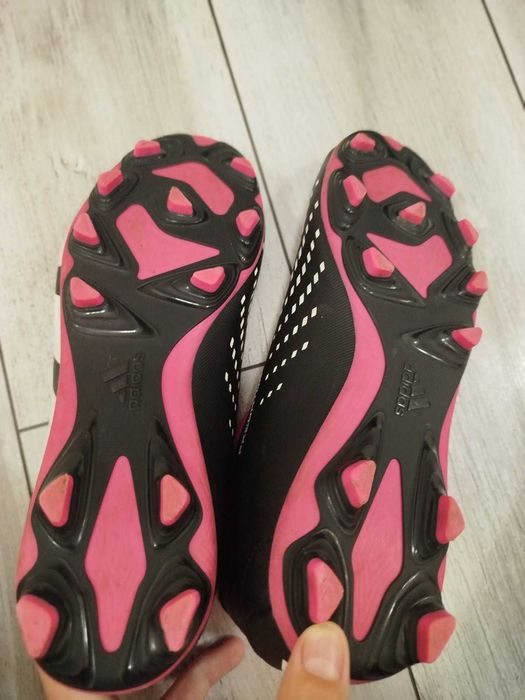 Бутси Адідас предатор 38 розмір