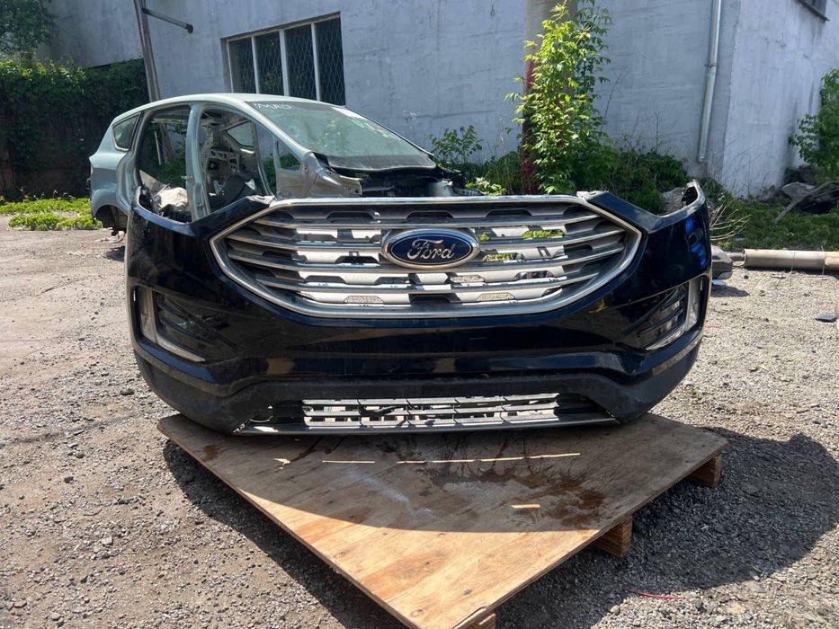 Бампер передний ford edge черного цвета, бампер передні форд едж