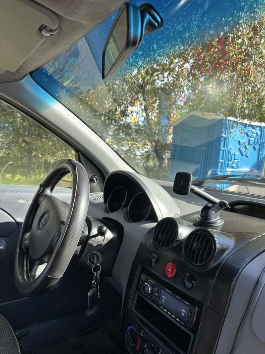 Chevrolet Aveo T200 1.5 бензин, 2005 рік