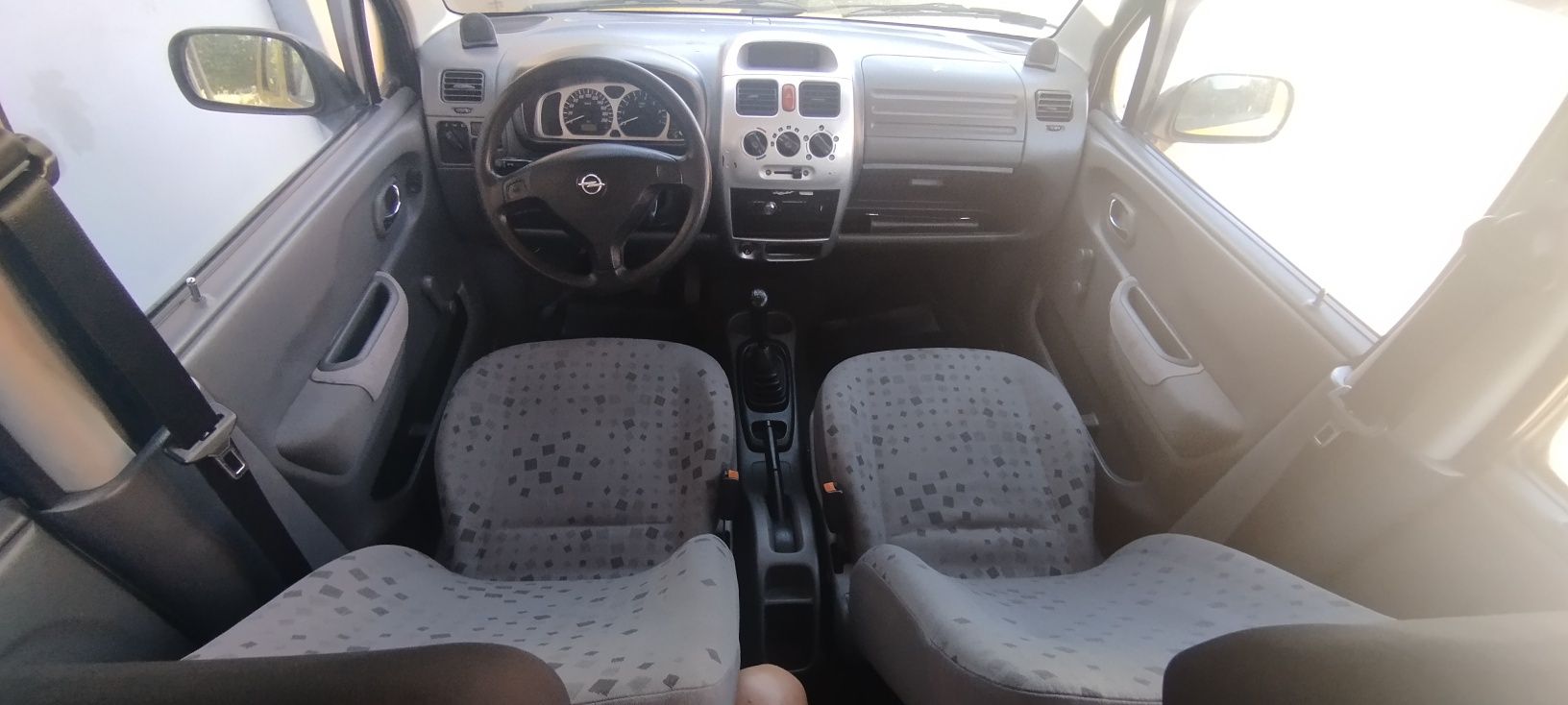 Opel Agila 1.2 16V 75 kM 2001 r. Długie Opłaty.