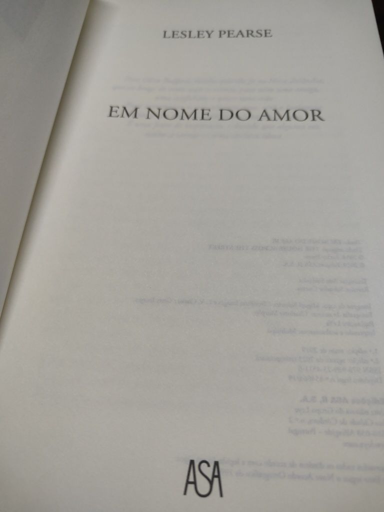 Em Nome do Amor  de Lesley Pearse