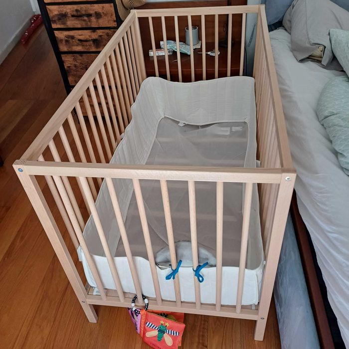 Berço ikea + protetor como novo