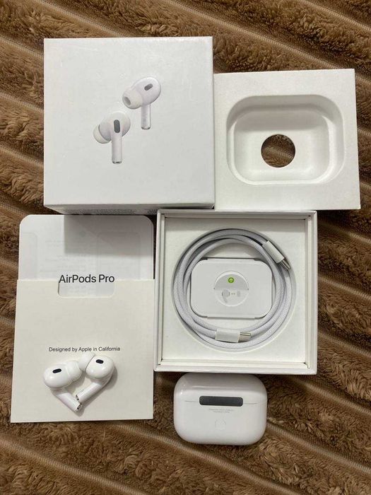 Оригінальні AirPods Pro 2