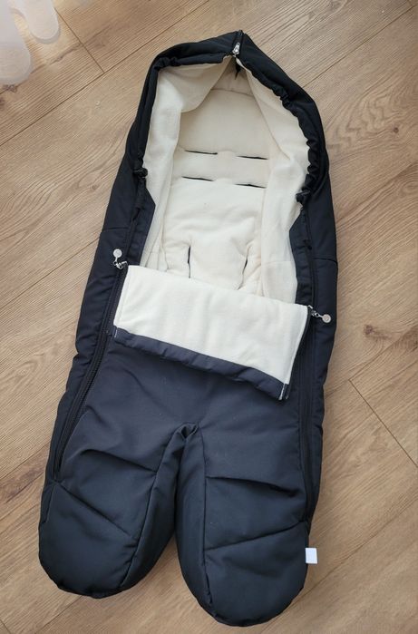 Wózek Strokke Xplory 2w1 - gondola + spacerówka + śpiworek