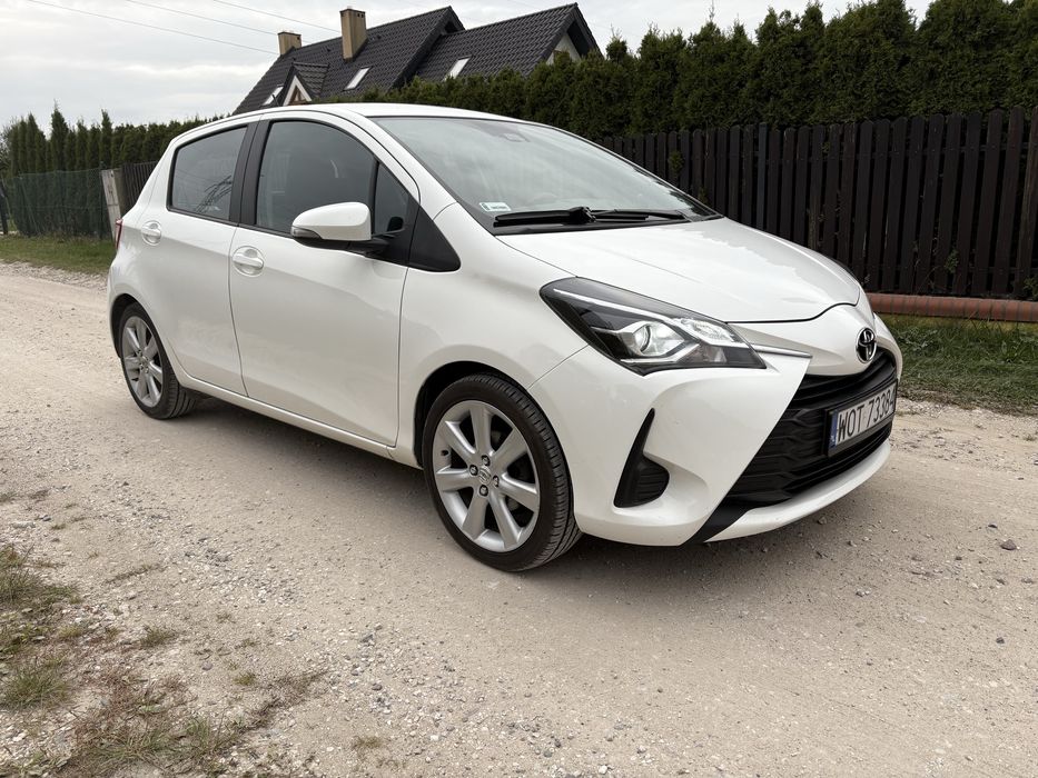 Toyota Yaris 1.0 gaz VAT1, salon Polska, van
