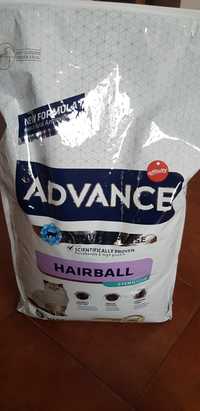 Comida gatos Advance Sterilised hairball 10 Kg