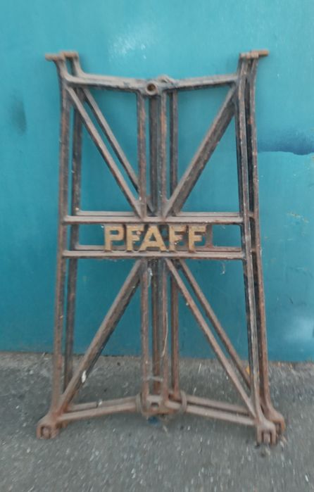 Чавунна антикварна станина PFAFF стіл мангал лофт дизайн