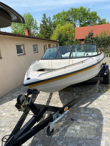 2000 Łòdź Motorowa Malibu