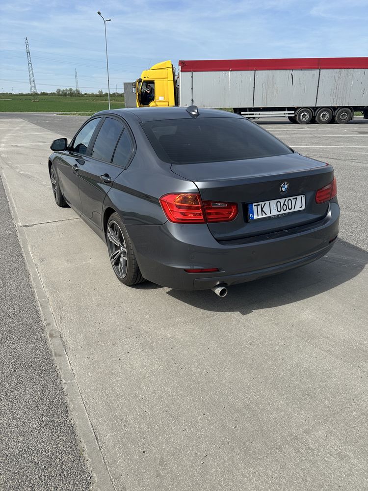 Bmw F30 Seria 3 318 D 2.0 ! 2012 r