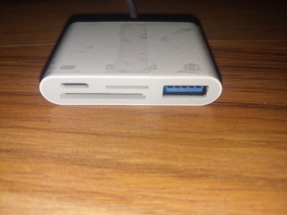 Przejściówka adapter do iPhone Mac book USB otg kamera karta sd micro