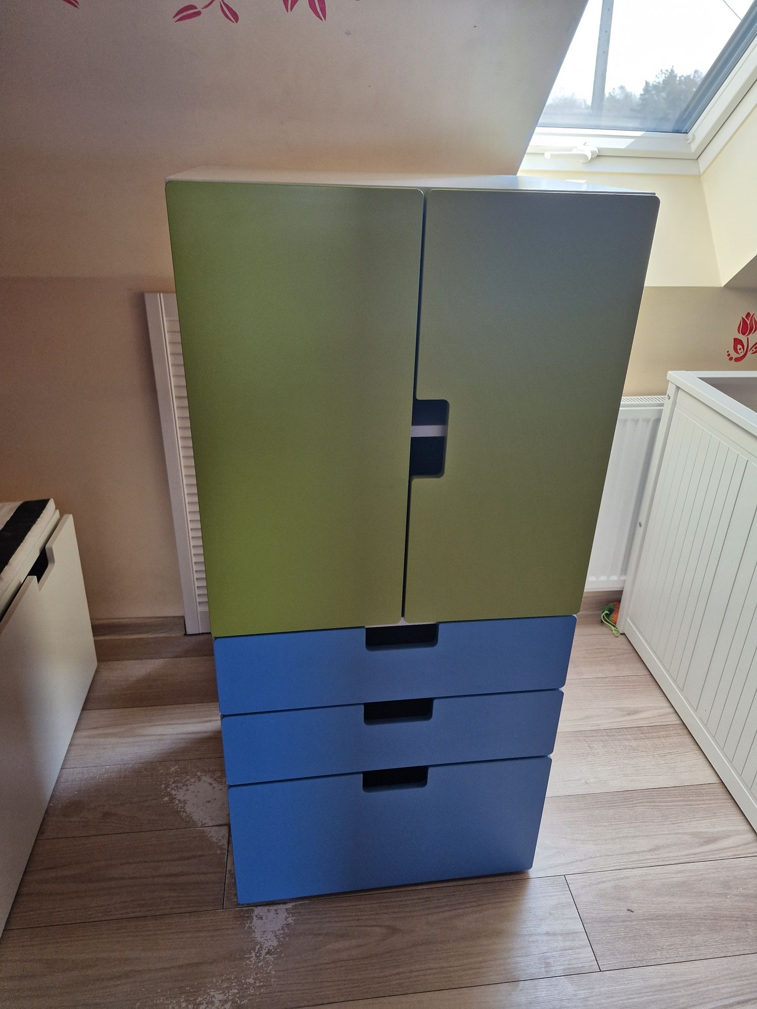 Sprzedam meble i łóżko dziecięce Ikea