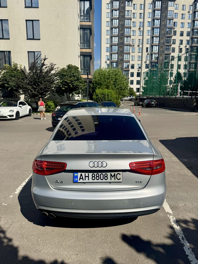 Audi A4 B8 2014 рік