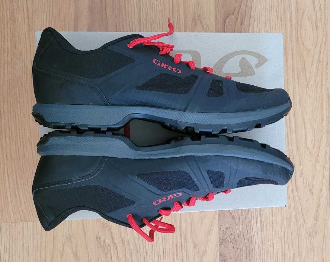 Nowe buty rowerowe GIRO rozmiar 43