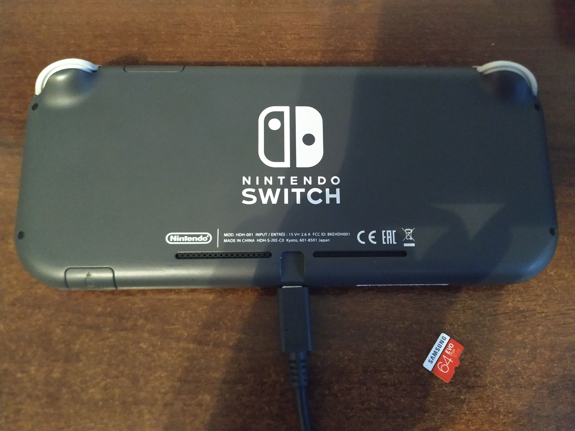 Nintendo switch lite