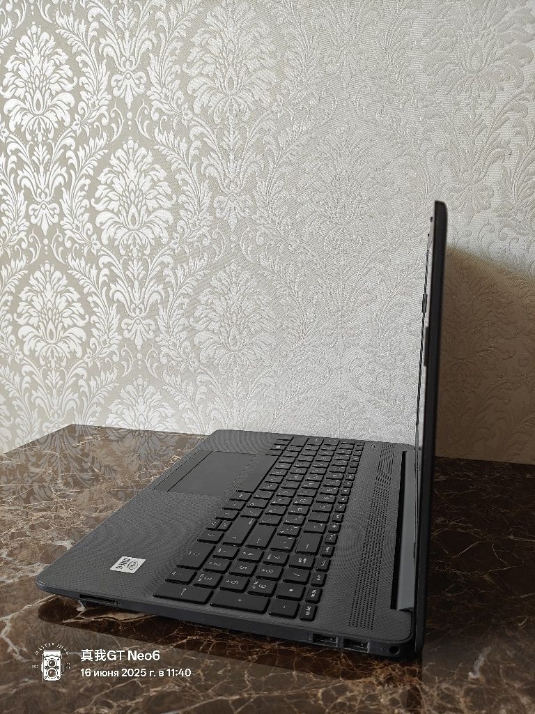 Ноутбук HP 16/256 Core i5 1035G1