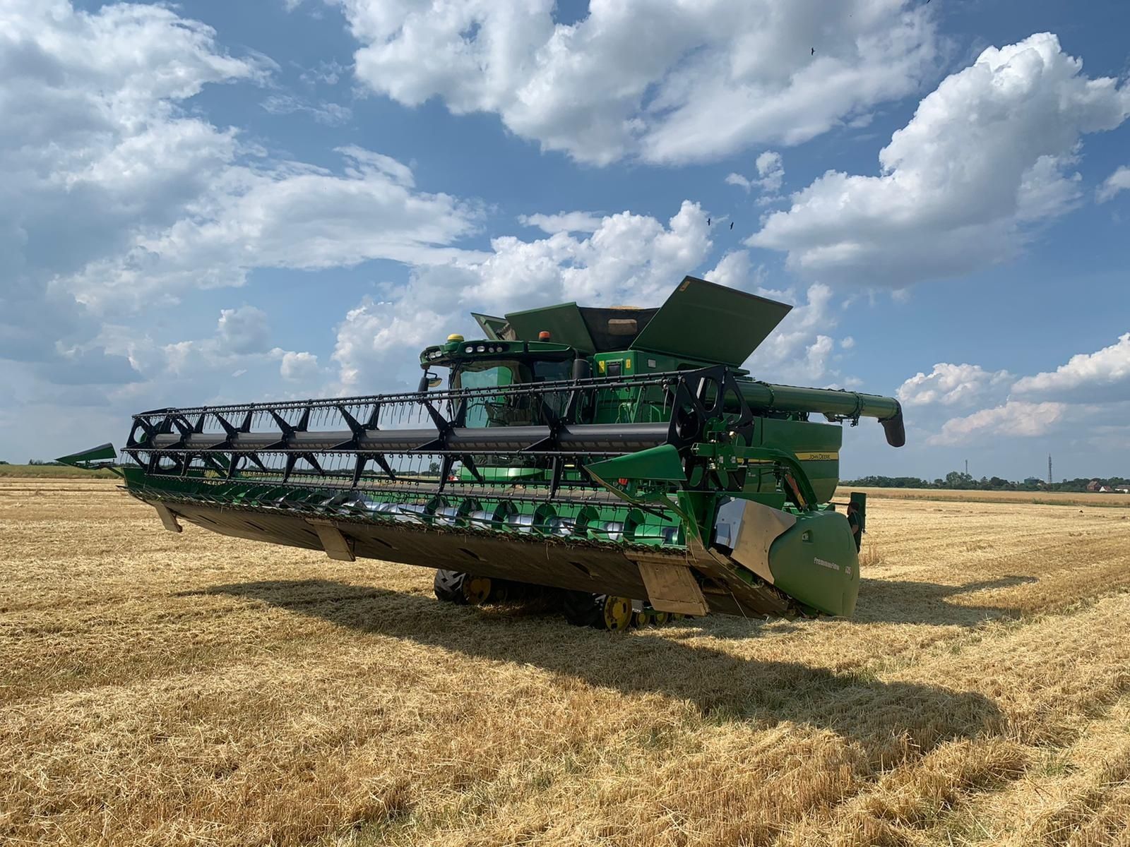 Kombajn John Deere S690i nie claas