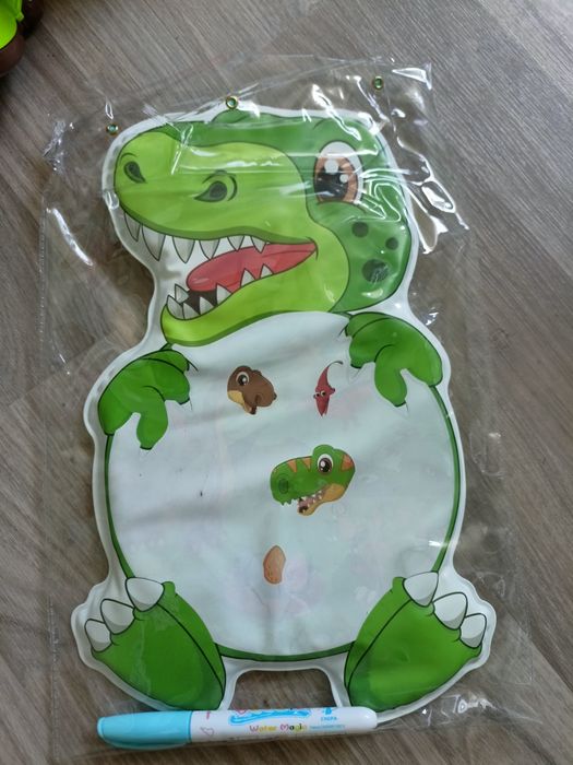 Сортери, піраміда, іграшки для немовлят до 2 років