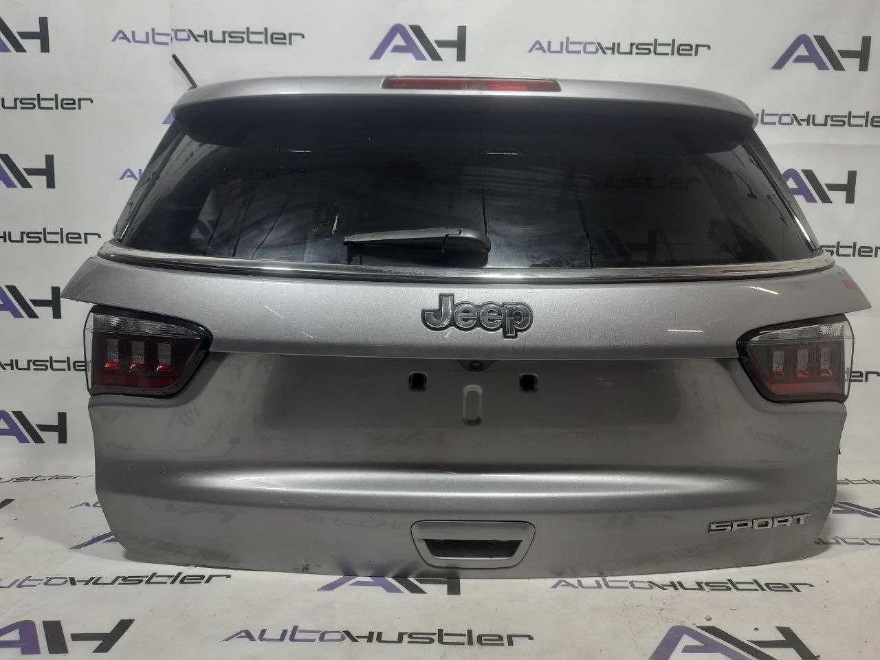 Крышка багажника Кляпа Ляда 68242348AA  COMPASS 2019 Цвет PSC