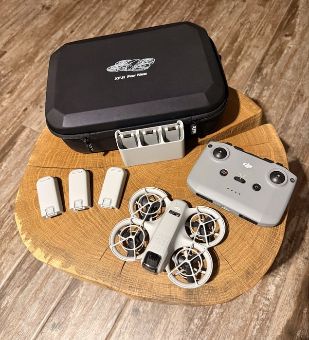Dron DJI Neo Fly More Combo