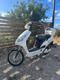 Eletrica scooter