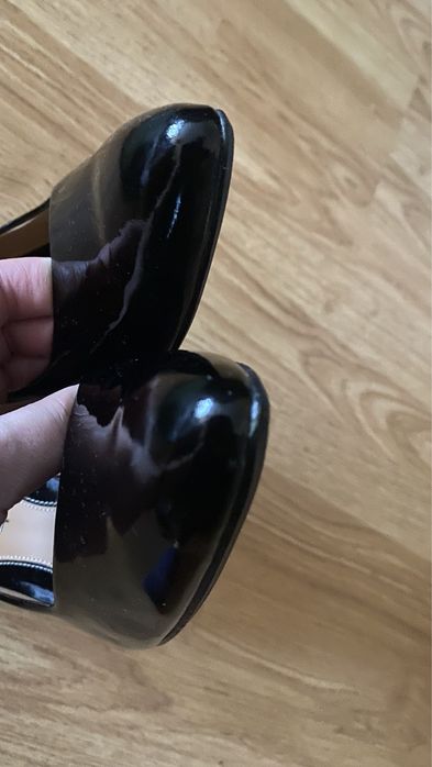 Туфлі Clarks  лодочки 39,5 розмір