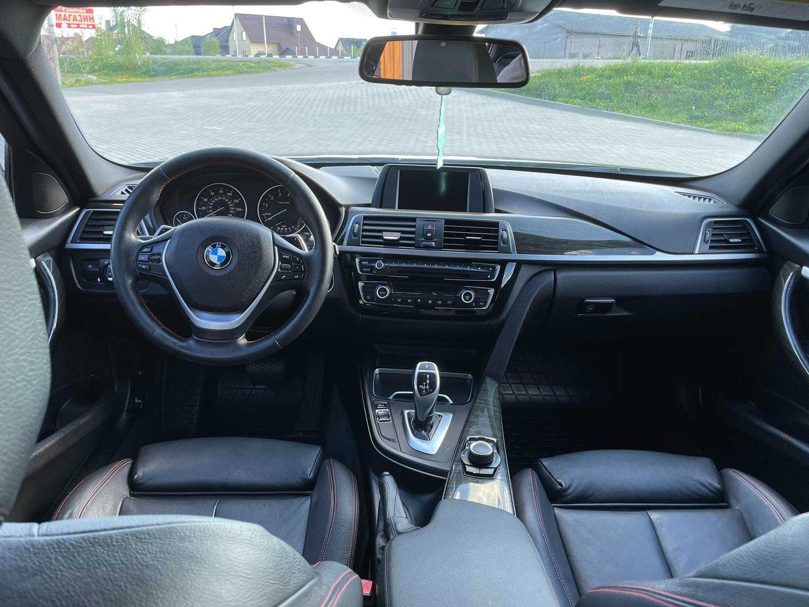 Терміново BMW 3 Series 2015 F30 (FL) • 328i AT (190 к.с) • Base