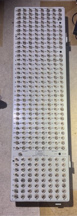 Тумблер: мт3, мт1,
км1, кмнд1