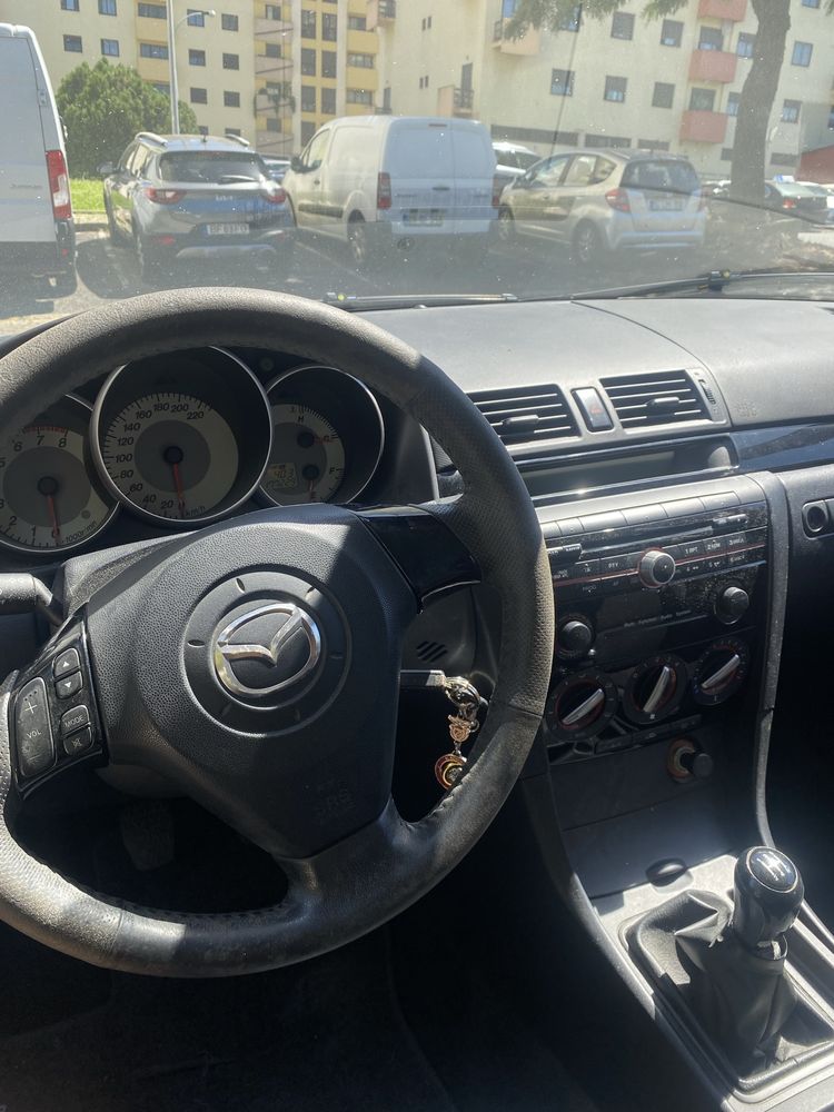 Mazda 3 1.4 Hatchback